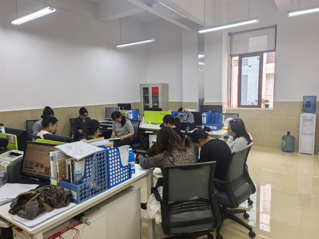 旅游酒店教研室开展 “习近平经济思想” 专题学习